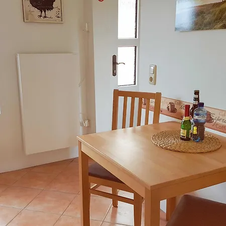 Semesterbostad Im Roten Haus
